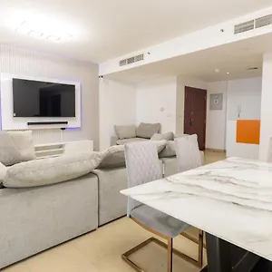 Hostal Travel Hub Premium, Dubái